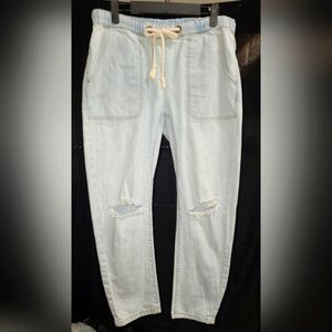 EUC One Teaspoon Light Wash Relaxed Women's Jeans